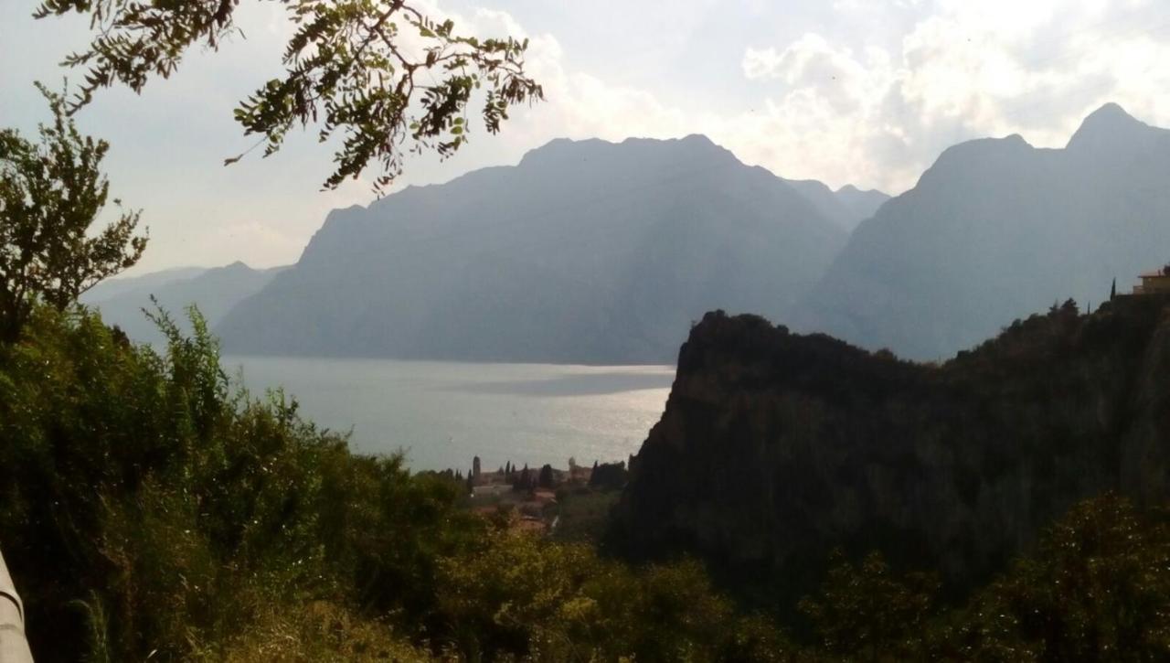 Amarillys Apartment And Rooms In Casaclima Torbole Sul Garda Exterior foto